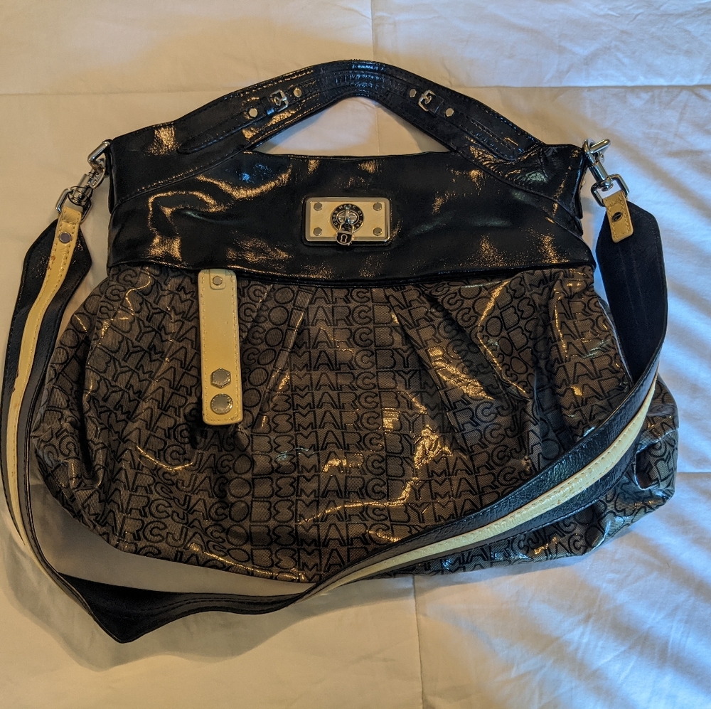 Marc by Marc Jacobs patent leather handbag